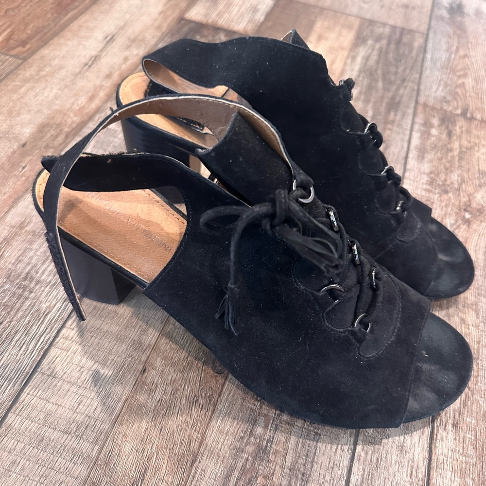 Chic Black Women's Sandals